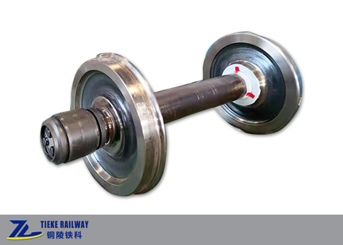 La ruota Axle Assembly 13t Axle Load KSR della ferrovia forgiata 860mm di Wheelset del treno ha approvato